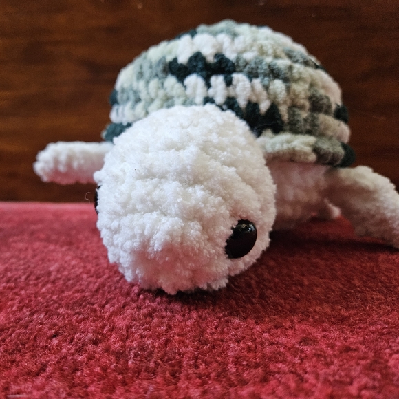 Crochet Chunky Turtle amigurumi doll - Picture 6 of 15